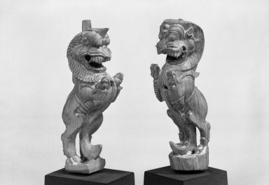  <em>Rampant Lion, One of Pair</em>, 17th century. Ivory, mount (with object mounted): 4 3/4 × 1 1/4 × 1 5/8 in. (12.1 × 3.2 × 4.1 cm). Brooklyn Museum, Gift of Dr. Fred S. Hurst, 82.223.6. Creative Commons-BY (Photo: , 82.223.6_82.223.7_bw.jpg)