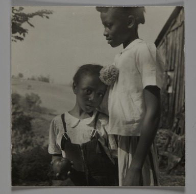 Consuelo Kanaga (American, 1894–1978). <em>Southern Girls</em>, late 1940s. Gelatin silver print, frame: 20 1/16 × 15 1/16 × 1 1/2 in. (51 × 38.3 × 3.8 cm). Brooklyn Museum, Gift of Wallace B. Putnam from the Estate of Consuelo Kanaga, 82.65.292 (Photo: Brooklyn Museum, 82.65.292_PS20.jpg)