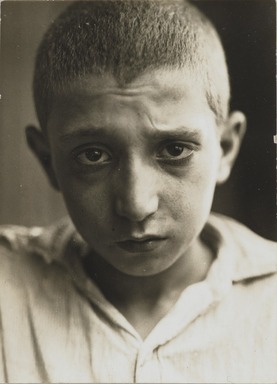 Consuelo Kanaga (American, 1894-1978). <em>Malnutrition, New York</em>, 1928. Gelatin silver print, 4 3/8 x 3 1/8 in. (11.1 x 7.9 cm). Brooklyn Museum, Gift of Wallace B. Putnam from the Estate of Consuelo Kanaga, 82.65.318 (Photo: Brooklyn Museum, 82.65.318_PS2.jpg)