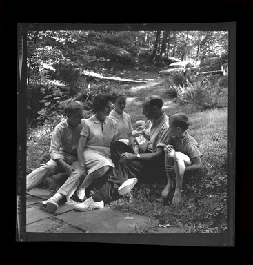 Consuelo Kanaga (American, 1894–1978). <em>[Untitled]</em>. Negative, 3 1/8 x 4 1/4 in. (7.9 x 10.8 cm). Brooklyn Museum, Gift of Wallace B. Putnam from the Estate of Consuelo Kanaga, 82.65.735 (Photo: Brooklyn Museum, 82.65.735.jpg)