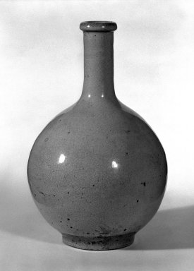  <em>Wine Bottle</em>, 19th century. Ceramic, Shigaraki ware, H: 11 1/4 (28.6 cm). Brooklyn Museum, Gift of Dr. Malcolm Idelson, 83.237.1. Creative Commons-BY (Photo: Brooklyn Museum, 83.237.1_bw.jpg)