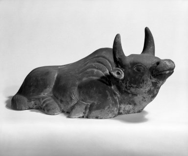  <em>Ox</em>, 19th century. Polychromed gray pottery, 9 1/4 x 20 1/2 in. (23.5 x 52.1 cm). Brooklyn Museum, Gift of Dr. Harvey Lederman, 84.194.3. Creative Commons-BY (Photo: Brooklyn Museum, 84.194.3_bw.jpg)