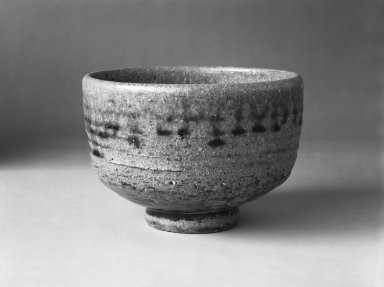 Ichino Katsusuke (Japanese). <em>Tamba Ware Tea Bowl</em>, ca. 1975. Stoneware, 3 1/2 x 5 1/4 in. (8.9 x 13.3 cm). Brooklyn Museum, Gift of John M. Lyden, 84.262.19. Creative Commons-BY (Photo: Brooklyn Museum, 84.262.19_bw.jpg)