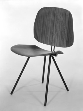 Osvaldo Borsani (Italian, born Switzerland, 1911–1985). <em>Folding Chair (Model S88)</em>, ca. 1955. Laminated teak covered plywood and steel, 31 1/8 x 17 3/4 x 19 7/8 in. (79.1 x 45.1 x 50.5 cm). Brooklyn Museum, Gift of Barry Friedman, 84.275.1. Creative Commons-BY (Photo: Brooklyn Museum, 84.275.1_bw.jpg)