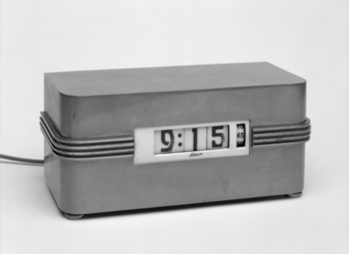 Lawson Time Incorporated. <em>Clock</em>, 1948-1975. Brass, 3 3/8 x 7 11/16 x 3 1/4 in. (8.6 x 19.5 x 8.3 cm). Brooklyn Museum, Gift of Paul F. Walter, 85.109.10. Creative Commons-BY (Photo: Brooklyn Museum, 85.109.10_bw.jpg)