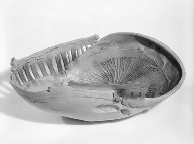 Sally Eisen (American, born 1939). <em>"Watermark" Bowl</em>, 1983. White stoneware with oxides of copper glaze, 5 1/4 x 12 1/2 x 7 in. (13.3 x 31.8 x 17.8 cm). Brooklyn Museum, Gift of Ann Richter, 85.153. Creative Commons-BY (Photo: Brooklyn Museum, 85.153_bw.jpg)