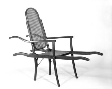 D.G. Fischel & Sons. <em>Invalid's Chair</em>, ca. 1890. Steam-bent beechwood, 46 x 22 1/2 x 58 in. (116.8 x 57.2 x 147.3 cm). Brooklyn Museum, Gift of Dr. Barry R. Harwood, 85.269. Creative Commons-BY (Photo: Brooklyn Museum, 85.269_bw.jpg)