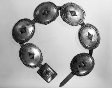 Navajo. <em>Belt</em>, 20th century. Silver, hide, 32 in. (81.3 cm) L. Brooklyn Museum, Gift of the Ernest Erickson Foundation, Inc., 86.224.155. Creative Commons-BY (Photo: Brooklyn Museum, 86.224.155_bw.jpg)