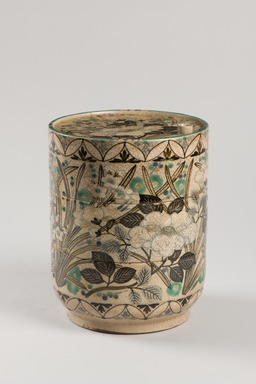  <em>Awata Ware Jubako, Stacked Containers</em>, late 18th-early 19th century. Painted pottery, 7 3/4 x 6 in. (19.7 x 15.2 cm). Brooklyn Museum, Designated Purchase Fund, 86.26a-c. Creative Commons-BY (Photo: Brooklyn Museum, 86.26a-c_overall01_PS20.jpg)