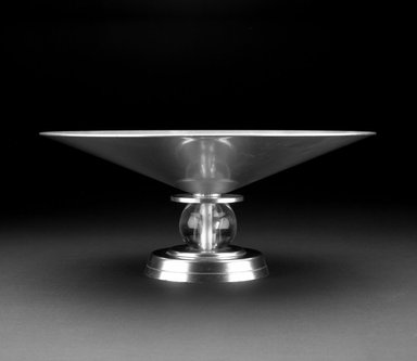 Lurelle Guild (American, 1898-1985). <em>Bowl or Compote</em>, ca. 1934. Aluminum, plastic, 6 x 13 1/2 x 13 1/2 in. (15.2 x 34.3 x 34.3 cm). Brooklyn Museum, Gift of Alan Moss Ltd., 87.118. Creative Commons-BY (Photo: Brooklyn Museum, 87.118_bw.jpg)