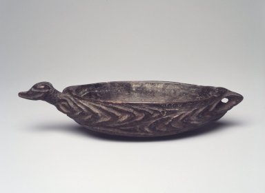  <em>Pigment Dish</em>, early 20th century. Wood, pigment, 1 1/4 x 6 1/4 x 2 1/4 in. (3.2 x 15.9 x 5.7 cm). Brooklyn Museum, Gift of Marcia and John Friede and Mrs. Melville W. Hall, 87.218.58. Creative Commons-BY (Photo: Brooklyn Museum, 87.218.58.jpg)