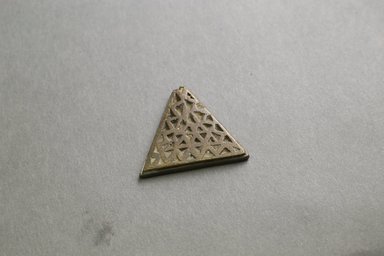 Akan. <em>Gold-weight (abrammuo): geometric</em>, 19th-20th century. Copper alloy, 1 1/2 x 3/16in. (3.8 x 0.5cm). Brooklyn Museum, Gift of Mr. and Mrs. Franklin H. Williams, 88.192.115. Creative Commons-BY (Photo: Brooklyn Museum, 88.192.115_front_PS5.jpg)