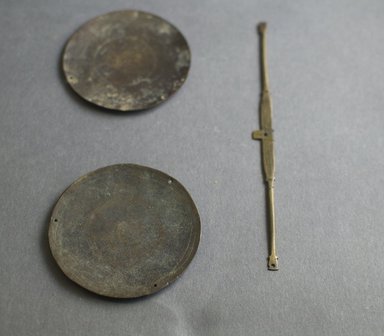 Akan. <em>Gold Dust Scales</em>, 19th-20th century. Copper alloy, diam. of pan A: 2 1/8 in. Brooklyn Museum, Gift of Mr. and Mrs. Franklin H. Williams, 88.192.35a-c. Creative Commons-BY (Photo: Brooklyn Museum, 88.192.35a-c_front_PS5.jpg)