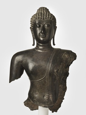  <em>Head and Torso of a Buddha</em>, 14th century. Bronze, 38 x 22 1/2 x 11 in., 189 lb. (96.5 x 57.2 x 27.9 cm, 85.73kg). Brooklyn Museum, Purchased with funds given by the Charles Bloom Foundation, Inc., in memory of Mildred and Charles Bloom, 88.94. Creative Commons-BY (Photo: Brooklyn Museum, 88.94_PS11.jpg)