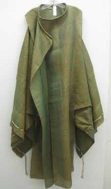  <em>Man's Robe</em>. Silk Brooklyn Museum, Brooklyn Museum Collection, 34.1269. Creative Commons-BY (Photo: Brooklyn Museum, COLL.34.1269_front.jpg)
