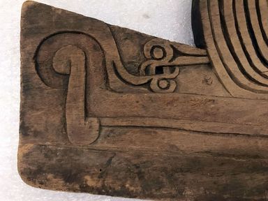  <em>Frigate Bird Carving</em>. Wood, 18 1/2 x 10 13/16 in. (47 x 27.5 cm). Brooklyn Museum, Brooklyn Museum Collection, 00.150. Creative Commons-BY (Photo: , CUR.00.150_detail03.jpg)