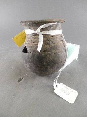 Ancient Pueblo (Anasazi). <em>Jar</em>. Clay, 4 1/4 x 4 in. (10.8 x 10.2 cm). Brooklyn Museum, Gift of Charles A. Schieren, 01.1538.1807. Creative Commons-BY (Photo: Brooklyn Museum, CUR.01.1538.1807.jpg)