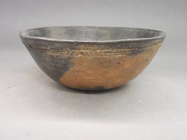 Ancient Pueblo (Anasazi). <em>Blackware Bowl</em>, 700-1050 C.E. Clay, 3 x 7 1/4 in.  (7.6 x 18.4 cm). Brooklyn Museum, Gift of Charles A. Schieren, 01.1538.1829. Creative Commons-BY (Photo: Brooklyn Museum, CUR.01.1538.1829.jpg)