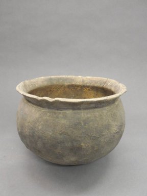 Ancient Pueblo. <em>Jar or Pot</em>. Clay, 7 7/8 x 9 3/4 in.  (20 x 24.8 cm). Brooklyn Museum, Riggs Pueblo Pottery Fund, 02.257.2323. Creative Commons-BY (Photo: Brooklyn Museum, CUR.02.257.2323.jpg)