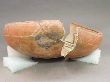 Ancient Pueblo (Anasazi). <em>Bowl</em>. Clay, slip, 4 1/8 x 10 1/16 in.  (10.5 x 25.5 cm). Brooklyn Museum, Riggs Pueblo Pottery Fund, 02.257.2480. Creative Commons-BY (Photo: Brooklyn Museum, CUR.02.257.2480_view2.jpg)