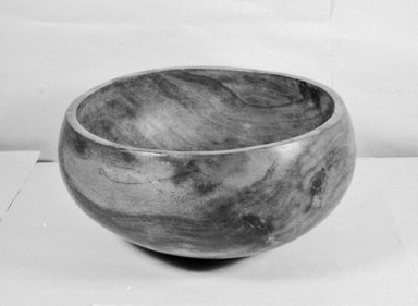 Hawaiian. <em>Bowl (‘Umeke)</em>. Kou wood, 5 7/8 x 12in. (15 x 30.5cm). Brooklyn Museum, Gift of George C. Brackett and Robert B. Woodward, 02.258.2655. Creative Commons-BY (Photo: Brooklyn Museum, CUR.02.258.2655_bw.jpg)