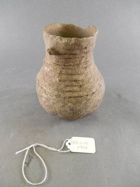 Ancient Pueblo (Anasazi). <em>Jar</em>. Clay, 5 1/4 x 4 3/4 in. (13.3 x 12.1 cm). Brooklyn Museum, Gift of Charles A. Schieren, 02.259.2709. Creative Commons-BY (Photo: Brooklyn Museum, CUR.02.259.2709.jpg)