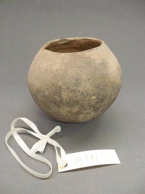 Ancestral Pueblo. <em>Jar</em>. Clay, 5 x 5 1/2 in. (12.7 x 14 cm). Brooklyn Museum, Museum Expedition 1903, Purchased with funds given by A. Augustus Healy and George Foster Peabody, 03.325.10841. Creative Commons-BY (Photo: Brooklyn Museum, CUR.03.325.10841.jpg)