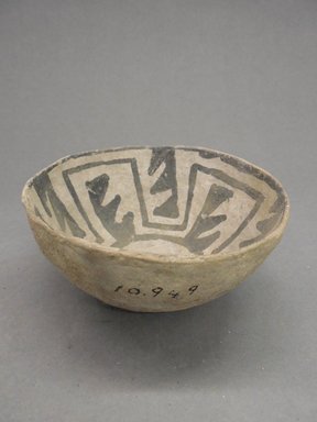 Ancient Pueblo. <em>Bowl</em>, Probably 1070-1300, Pueblo III. Clay, slip, pigment, 2 1/4 x 5 in. (5.7 x 12.7 cm). Brooklyn Museum, Museum Expedition 1903, Purchased with funds given by A. Augustus Healy and George Foster Peabody, 03.325.10949. Creative Commons-BY (Photo: Brooklyn Museum, CUR.03.325.10949_view1.jpg)