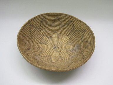 Navajo. <em>Coiled Basket (Ts'a)</em>. Plant fibers, dyes, 3 x 11 1/4 in. (28.3 x 7.7 cm). Brooklyn Museum, Museum Expedition 1903, Museum Collection Fund, 03.325.3609. Creative Commons-BY (Photo: , CUR.03.325.3609_view01.jpg)