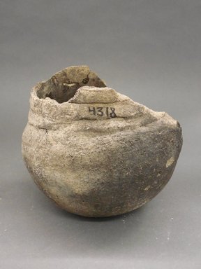 Ancient Pueblo (Anasazi). <em>Cooking Pot</em>, 700-900 (probably). Clay, slip, 5 3/4 x 6 in (14.6 x 152 cm). Brooklyn Museum, Museum Expedition 1903, Museum Collection Fund, 03.325.4318. Creative Commons-BY (Photo: Brooklyn Museum, CUR.03.325.4318.jpg)