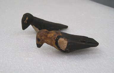 She-we-na (Zuni Pueblo). <em>2 Birds, (wok-tsa-ha)</em>, purchased in 1904. Wood, pigment, iron, a: 1 5/8 × 1 5/8 × 3 3/4 in. (4.1 × 4.1 × 9.5 cm). Brooklyn Museum, Museum Expedition 1904, Museum Collection Fund, 04.297.5108a-b. Creative Commons-BY (Photo: , CUR.04.297.5108a-b_view01.jpg)