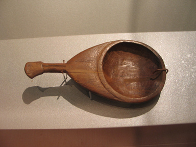  <em>Spoon with Lotus Handle</em>, ca. 1539-1292 B.C.E. Wood, 4 11/16 x Diam. 2 3/8 in. (11.9 x 6 cm). Brooklyn Museum, Charles Edwin Wilbour Fund, 05.314. Creative Commons-BY (Photo: Brooklyn Museum, CUR.05.314_erg456.jpg)