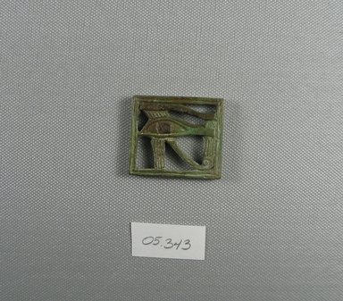  <em>Wadjet-eye Plaque</em>, 664–30 B.C.E. Faience, 1 7/16 x 1/4 x 1 11/16 in. (3.7 x 0.6 x 4.3 cm). Brooklyn Museum, Charles Edwin Wilbour Fund, 05.343. Creative Commons-BY (Photo: Brooklyn Museum, CUR.05.343_view1.jpg)