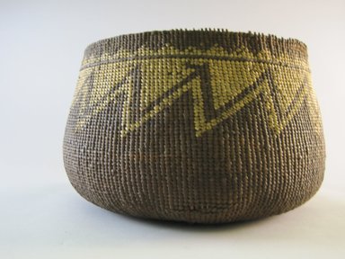 Yurok. <em>Boiling Basket</em>. Fiber, 5 3/4 × 10 × 9 3/4 in. (14.6 × 25.4 × 24.8 cm). Brooklyn Museum, Museum Expedition 1905, Museum Collection Fund, 05.588.7548. Creative Commons-BY (Photo: Brooklyn Museum, CUR.05.588.7548.jpg)