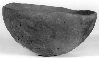  <em>Hemispherical Bowl</em>, ca. 3500-3300 B.C.E. Clay, 2 13/16 x Greatest Diam. 5 13/16 in. (7.2 x 14.7 cm). Brooklyn Museum, Charles Edwin Wilbour Fund, 07.447.1372. Creative Commons-BY (Photo: Brooklyn Museum, CUR.07.447.1372_NegA_print_bw.jpg)