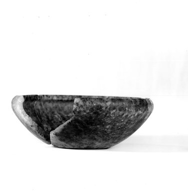  <em>Bowl</em>, ca. 2800-2675 B.C.E. Quartzite, 2 1/16 x Diam. 5 7/8 in. (5.3 x 14.9 cm). Brooklyn Museum, Charles Edwin Wilbour Fund, 07.447.182. Creative Commons-BY (Photo: Brooklyn Museum, CUR.07.447.182_NegA_print_bw.jpg)