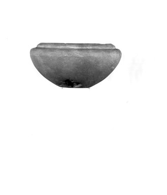 <em>Squat Bowl</em>, ca. 3100-2675 B.C.E. Egyptian alabaster (calcite), 1 3/4 x Diam. 1/4 in. (4.5 x 8.3 cm). Brooklyn Museum, Charles Edwin Wilbour Fund, 07.447.57. Creative Commons-BY (Photo: Brooklyn Museum, CUR.07.447.57_NegA_print_bw.jpg)