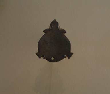  <em>Palette or Amulet in the Shape of a Turtle</em>, ca. 3500–3300 B.C.E. Graywacke, 1 15/16 x 1 3/4 in. (5 x 4.4 cm). Brooklyn Museum, Charles Edwin Wilbour Fund, 07.447.619. Creative Commons-BY (Photo: Brooklyn Museum, CUR.07.447.619_erg456.jpg)