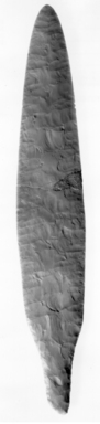  <em>Dagger</em>. Flint, 1 5/8 x 9 3/4 in. (4.2 x 24.7 cm). Brooklyn Museum, Charles Edwin Wilbour Fund, 07.447.869. Creative Commons-BY (Photo: , CUR.07.447.869_NegA_print_cropped_bw.jpg)