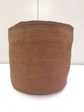 Haida. <em>Basket</em>, late 19th century. Cedar bark, 10 7/16 x 11in. (26.5 x 28cm). Brooklyn Museum, By exchange, 07.468.9346. Creative Commons-BY (Photo: Brooklyn Museum, CUR.07.468.9346-1.jpg)