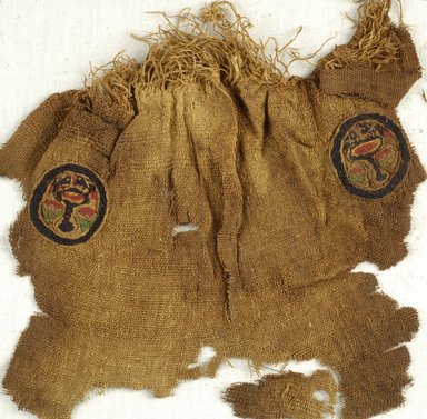 Coptic. <em>Fragment with 2 Roundels with Botanical and Animal Decoration</em>, 601-700 C.E. (probably). Flax, wool, Approximate dimensions: 9 x 8 1/2 in. (22.9 x 21.6 cm). Brooklyn Museum, Charles Edwin Wilbour Fund, 08.480.59. Creative Commons-BY (Photo: Brooklyn Museum (in collaboration with Index of Christian Art, Princeton University), CUR.08.480.59_ICA.jpg)