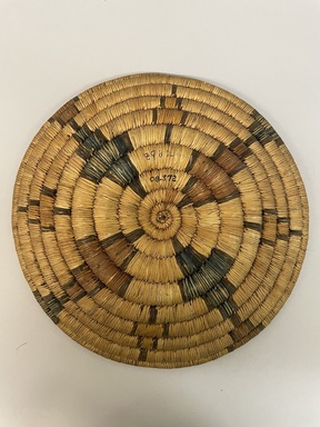 Hopi Pueblo. <em>Basket</em>. Fiber, 5 x 30 cm. Brooklyn Museum, Museum Expedition 1908, Museum Collection Fund, 08.491.8962. Creative Commons-BY (Photo: Brooklyn Museum, CUR.08.491.8962_view03.jpg)