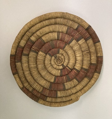 Hopi Pueblo. <em>Coiled Basket</em>. Fiber, 2.5 x 18.3 cm. Brooklyn Museum, Museum Expedition 1908, Museum Collection Fund, 08.491.8964. Creative Commons-BY (Photo: Brooklyn Museum, CUR.08.491.8964_view01.jpg)