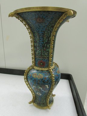  <em>Large Trumpet Baluster Shaped Vase</em>, 1664-1722. Cloisonné enamel on copper alloy, 21 1/2 x 15 3/16 in. (54.6 x 38.5 cm). Brooklyn Museum, Gift of Samuel P. Avery, 09.579. Creative Commons-BY (Photo: Brooklyn Museum, CUR.09.579_overall.jpg)