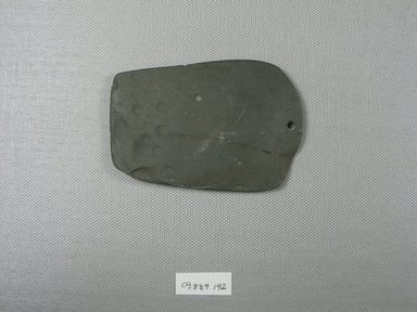  <em>Coarse Palette</em>. Slate, 2 1/2 x 3/16 x 3 3/4 in. (6.4 x 0.5 x 9.5 cm). Brooklyn Museum, Charles Edwin Wilbour Fund, 09.889.192. Creative Commons-BY (Photo: Brooklyn Museum, CUR.09.889.192_overall.jpg)