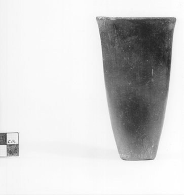  <em>Goblet Shaped Vase</em>, ca. 3800-3500 B.C.E. Clay, 4 3/4 x Diam. of mouth 2 7/16 in. (12.1 x 6.2 cm). Brooklyn Museum, Charles Edwin Wilbour Fund, 09.889.553. Creative Commons-BY (Photo: Brooklyn Museum, CUR.09.889.553_NegA_print_bw.jpg)
