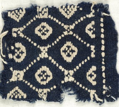 Coptic. <em>Fragment with Lozenge Decoration</em>, 6th century C.E. Flax, wool, 4 x 4 in. (10.2 x 10.2 cm). Brooklyn Museum, Gift of the Egypt Exploration Fund, 15.444f. Creative Commons-BY (Photo: Brooklyn Museum (in collaboration with Index of Christian Art, Princeton University), CUR.15.444F_ICA.jpg)