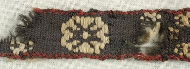 Coptic. <em>Band Fragment with Botanical Decoration</em>, 5th-6th century C.E. Linen, wool, 15.449c: 9/16 x 9 13/16 in. (1.5 x 25 cm). Brooklyn Museum, Gift of the Egypt Exploration Fund, 15.449c. Creative Commons-BY (Photo: Brooklyn Museum (in collaboration with Index of Christian Art, Princeton University), CUR.15.449C_detail01_ICA.jpg)