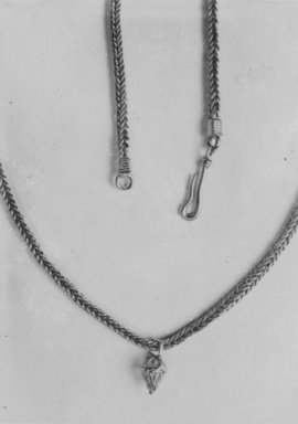  <em>Chain of Plaited Wire</em>, 3rd-5th century C.E. Gold, Length: 31 7/8 in. (81 cm). Brooklyn Museum, Gift of Evangeline Wilbour Blashfield, Theodora Wilbour, and Victor Wilbour honoring the wishes of their mother, Charlotte Beebe Wilbour, as a memorial to their father, Charles Edwin Wilbour, 16.150. Creative Commons-BY (Photo: , CUR.16.150_noneg_print_bw.jpg)