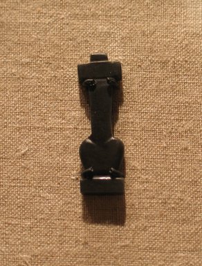  <em>Amulet of Lungs and Windpipe</em>, ca. 1539-1295 B.C.E. or later. Stone, 1 1/8 x 5/16 x 1/8 in. (2.8 x 0.8 x 0.3 cm). Brooklyn Museum, Gift of Evangeline Wilbour Blashfield, Theodora Wilbour, and Victor Wilbour honoring the wishes of their mother, Charlotte Beebe Wilbour, as a memorial to their father Charles Edwin Wilbour, 16.580.28. Creative Commons-BY (Photo: Brooklyn Museum, CUR.16.580.28_wwgA-3.jpg)